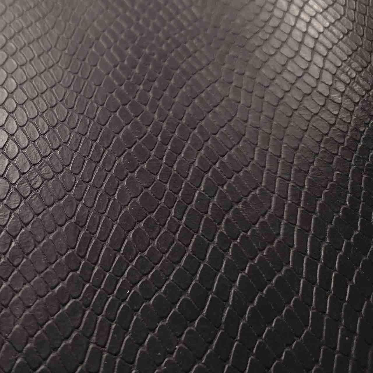 Strukturlatex: Schlangenhaut Schwarz 0,60 mm, 135 cm breit Strukturlatex: Schlangenhaut Schwarz 0,60 mm, 135 cm breit