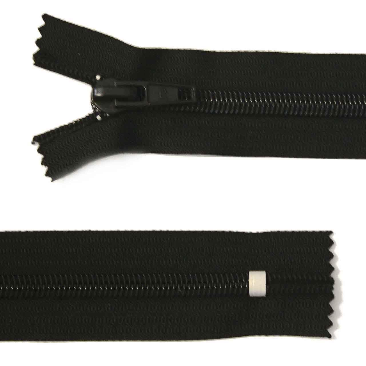 broad plastic zip, black, 11 cm